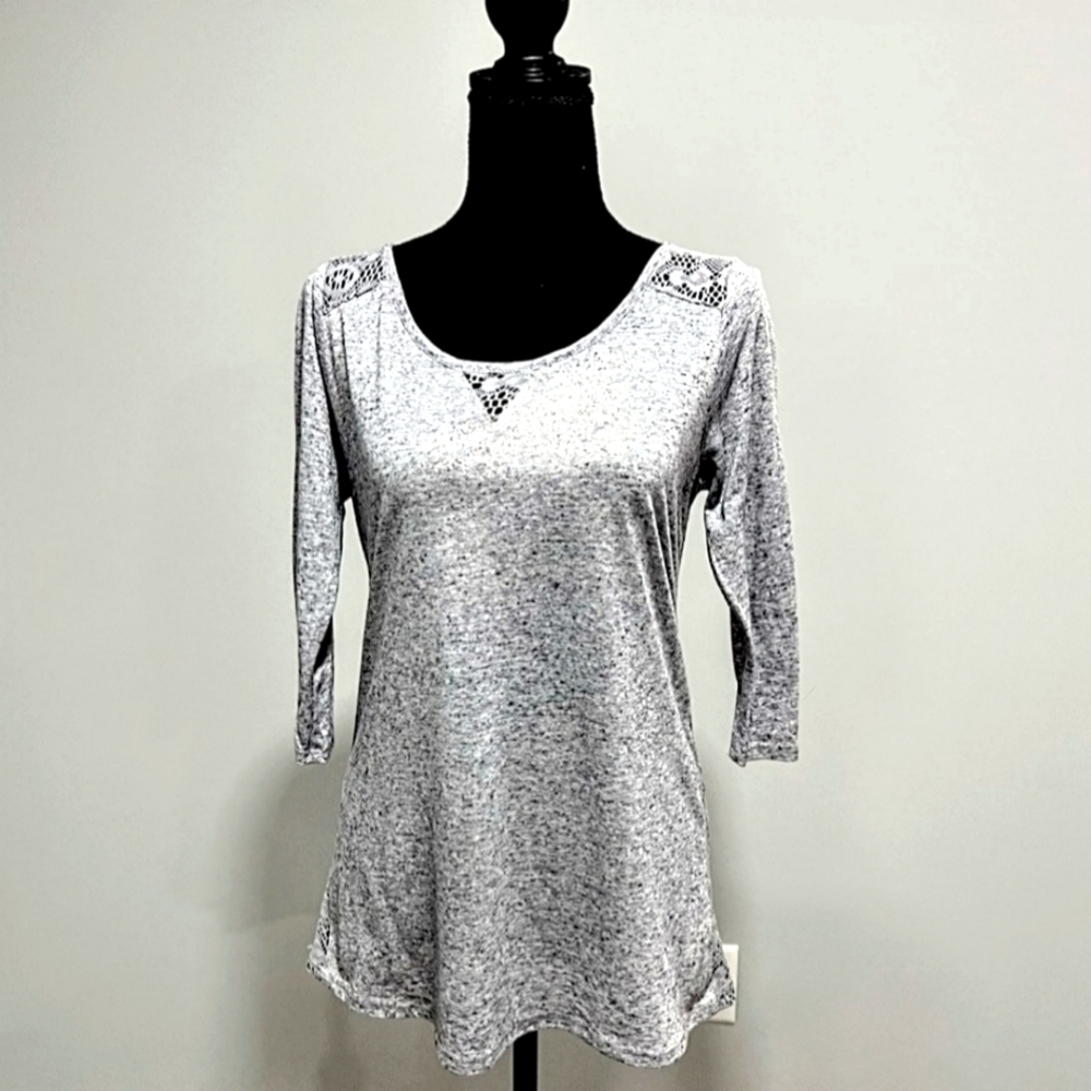 DAYTRIP Silver Embellished Top w 3/4 Length Sleeves